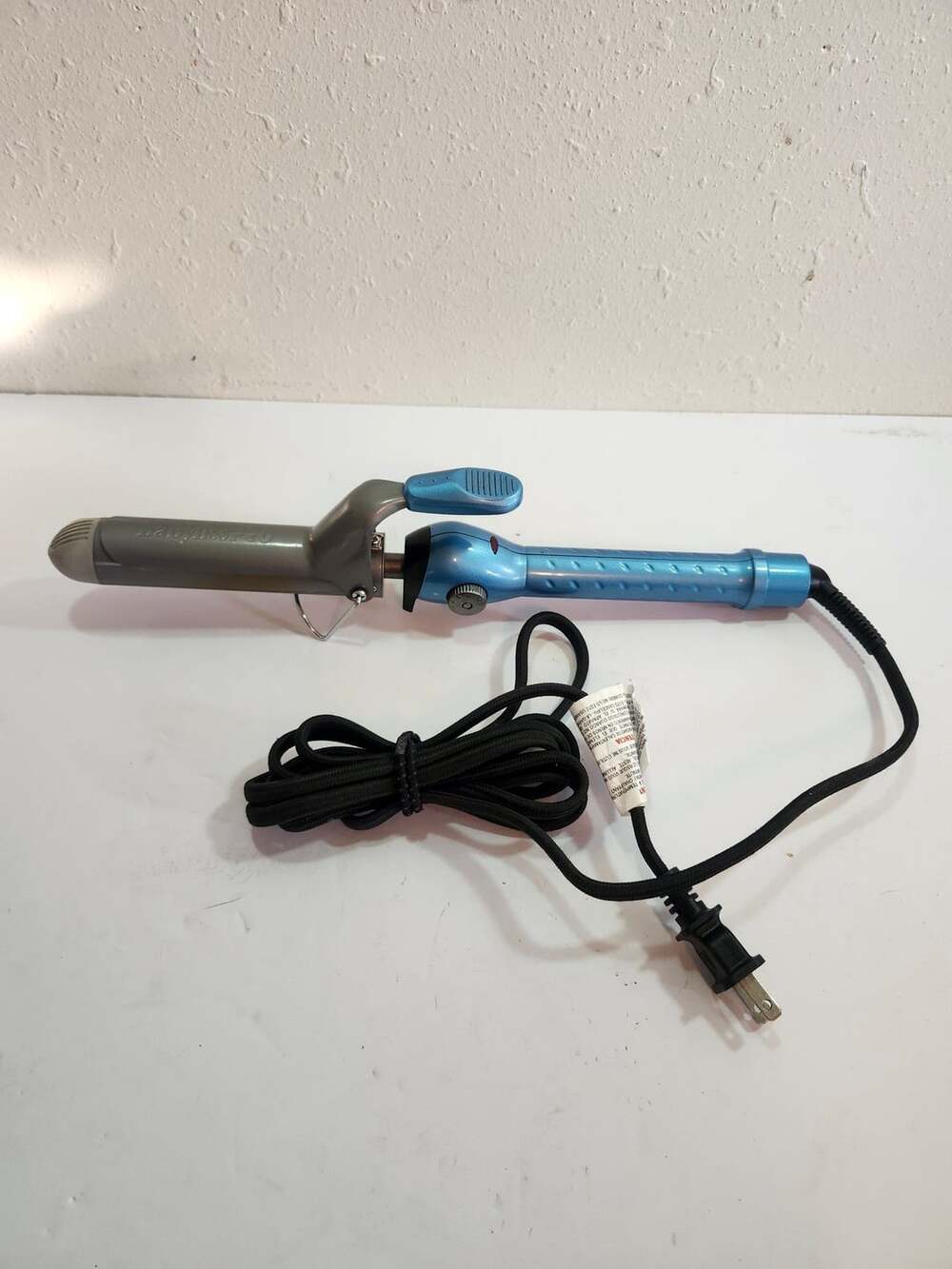 BaBylissPRO Nano Titanium Spring Curling Iron Blue Silver